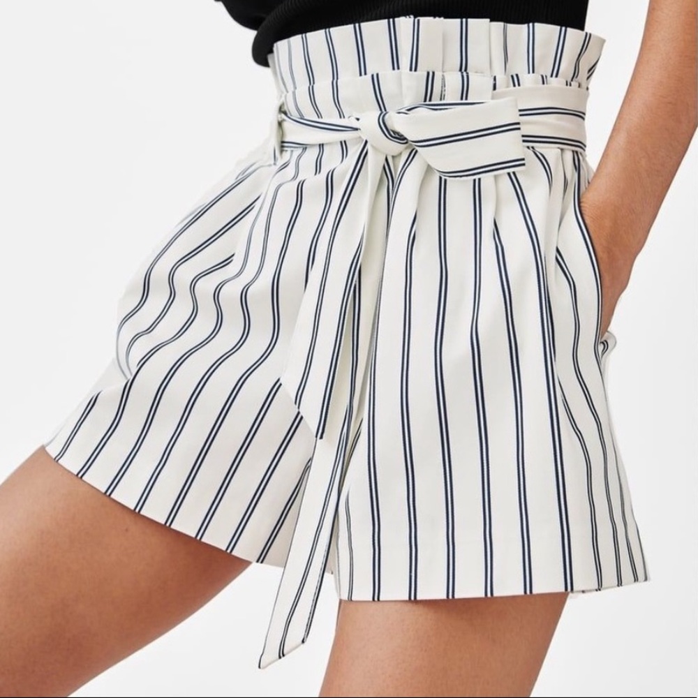 ZARA paperbag shorts